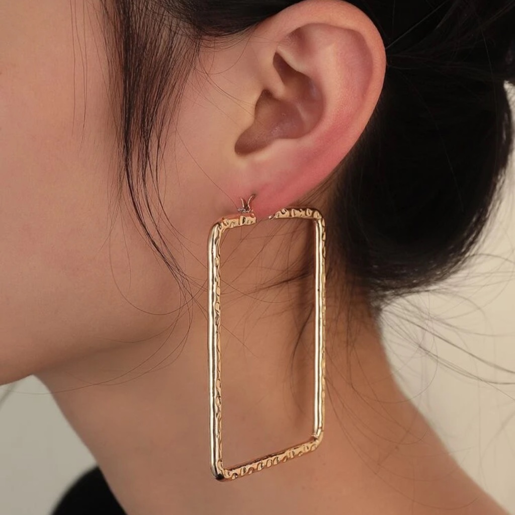 Geometric Oversized Textured Square Hoops 30$